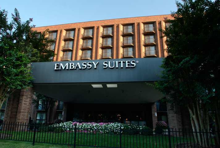 Embassy Suites By Hilton Richmond Exterior photo